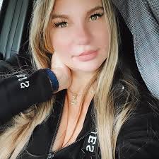 Maylin Martinez (@mmaylin__) • Threads, Say more