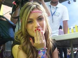 Esto, debido a sus publicaciones en redes. Sara Uribe Protagonistas De Nuestra Tele Home Facebook