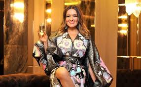 Все норм, кроме ужасного носа((, — считает. Natalya Mogilevskaya Pokinula Svoj Dom Iz Za Travli Sosedej God Zhila V Sanatorii Tv Ua