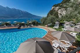 Many of the hotels in limone sul garda are located outside the central tourist area near the ferry embarkation. Hotel Atilius 4 Stelle Limone Sul Garda