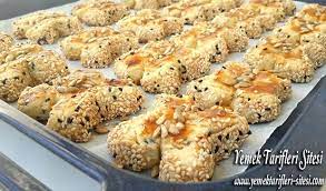 corek otlu tuzlu atistirmalik kurabiye tarifi yemek tarifleri yemek atistirmaliklar