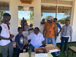 Cotu secretary general francis atwoli reveals his first girlfriend. Likefluence Com See The Best Tweets From Francis Atwoli Nom Dza Cbs Ebs Mbs