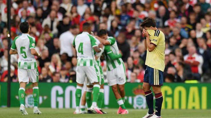 Arsenal 1-3 Real Betis: Premier League champions suffer first defeat of  pre-season after Kepa Arrizabalaga error | Football News | Sky Sports