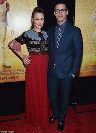 Affair, girlfriends, wife, kids he was a great fan of joanna newsom, and he met her at the concert. Andy Samberg Attends Ny Premiere Of Popstar Never Stop Never Stopping