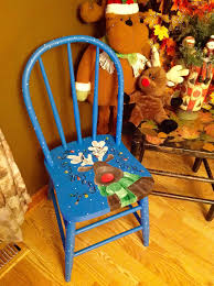 Hand Painted Reindeer Holiday Chair Creating Painted Chairs Is My Favorite Thing To Do Especially Themed O Hand Painted Chairs Painted Chairs Christmas Chair