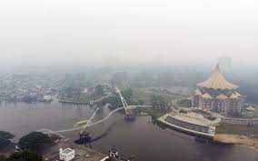 This comes following reports that indonesian environment forestry minister siti nurbaya bakar said that the haze in malaysia was caused by the forest fires in its own country. Kuching Overtakes Jakarta And Singapore As The Most Polluted City In The World