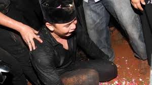 Billy syahputra dan amanda manopo disebut tengah bertengkar karena sulit untuk bertemu. Sejak Olga Syahputra Meninggal Billy Susah Tidur