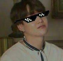 Namaku sebut saja yeni seorang keturunan tionghoa yang berasal dari jawa barat, usiaku saat ini 38 tahun, aku sudah berkeluarga, ketika umurku 16 tahun orangtuaku menikahkan aku. 410 Ide Idiot Meme Lucu Meme Humor Lucu