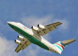 O avião partiu de são paulo e fez uma escala na bolívia. Aviao Ingles Que Caiu Com A Equipe Da Chapecoense Tinha 17 Anos Portal Diario Do Aco