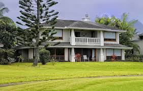Stunning House In Kauai Hawaii Www Rentini Com With Images Hawaii Homes Vacation Home House Styles
