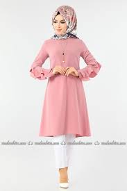 Moda Selvim Kolu Firfirli Tesettur Tunik Pl891 Pudra Basortusu Modasi Moda Stilleri Moda