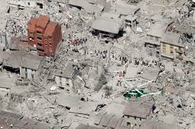 1 tremblor m7+, 11 tremblores m5+, 65 tremblores. Por Que El Terremoto En Italia Causo Tanta Destruccion The New York Times