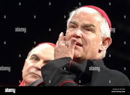 Bernard lloyd hi-res stock photography and images