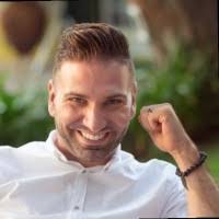 5 "Daniel Liberio" profiles