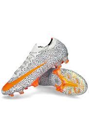 The nike mercurial veloce iii cr7 is super lightweight and looks tough. Nike Vapor 13 Elite Cr7 Fg R Gol Com Football Boots Equipment