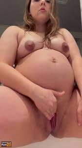 لقطات بنات حوامل مشهية - إغراء الحمل بكل جرأة