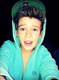 Hiyaa, you like boys with black hair and blue eyes? Cute 13 Year Old Boys