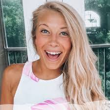 Danielle Sampson's Instagram, Twitter & Facebook