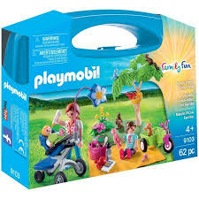 Pin By Mary Sol Mendoza Feregrino On Ellie In 2020 Family Picnic Playmobil Family Fun