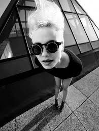 Artistic Black And White Woman Portrait Photography Beautiful Black And White Women Portrait Blackandwhitewomenportrait Photography Artistique Portrait Photography Perspective Photography