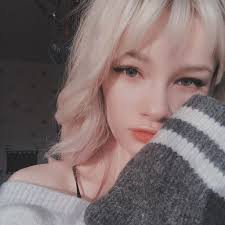 Introducing Lea Hudson IG: Leahudscn