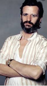 Inspired by wiz28ultra : who had the better beard between George and Ringo?  : r/beatles