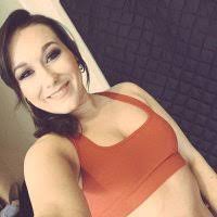 Nicole Galvin's Instagram, Twitter & Facebook