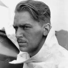 Those hairstyles had given the men a very classic and elegant look. 1920 Mens Hairstyles Top Hairstyles