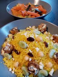Couscous De Legumes Et Beignets De Dattes A La Ricotta De Cyril Lignac Dans Tous En Cuisine Mes Meilleures Recettes Faciles En 2020 Legumes Couscous Meilleur Recette Recette