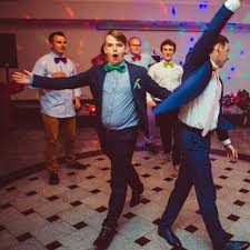 Now users have launched another flashmob called how do you like it, elon musk? showing genius household inventions not even the entrepreneur could have. Ein Flashmob Nur Fur Euch Choreographiert Ao Dance