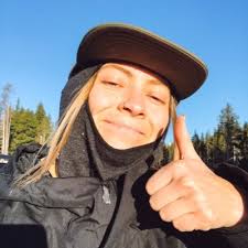 Emma Callender (@emmajcallender)