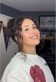 Amber Heist's Instagram, Twitter & Facebook