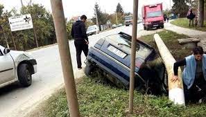 O femeie de 22 de ani si un barbat de 35 de ani au murit. Azi Accident Violent In StefÄƒnesti Galerie Foto Epitesti