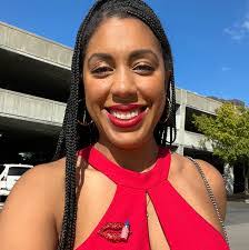 Cherie Hill's Instagram, Twitter & Facebook