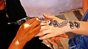 Enjoy a short term accessory or test drive your next tattoo with the most realistic, custom temporary tattoos available. Seattle Tattoo Artist Warns Against Black Henna Komo