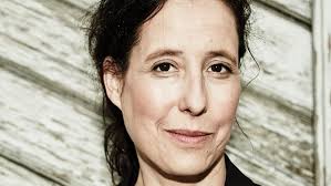 Caroline rose giuliani (born 1989) is an american filmmaker, political activist, and writer. Betthupferl Sprecherin Caroline Ebner Betthupferl Horen Br Kinder Eure Startseite