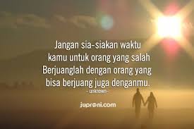 Sama seperti kata kata bijak tentang tidak dihargai dibawah ini yang mencerminkan betapa besarnya pengaruh saling menghargai cinta adalah kuatmu dalam bertahan, tetapi lepaskanlah jika kuatmu tidak dihargai. 50 Kata Kata Berjuang Sendiri Dalam Hubungan Cinta Juproni Quotes