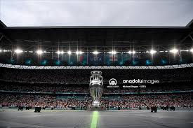 S e dice que las defensivas ganan campeonatos y las dos mejores de la eurocopa se disputarán el título. U0vv D8uy2pzym