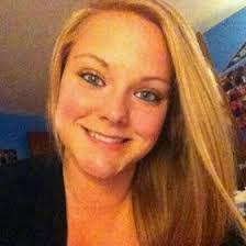 Amanda Soucie's Instagram, Twitter & Facebook