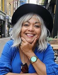 Andy Wray's Instagram, Twitter & Facebook