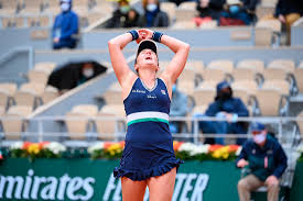 May 31, 2021 · la argentina nadia podoroska, quien cayó este lunes en la primera ronda del roland garros después de ser semifinalista en 2020, asumió su decepción por su eliminación prematura y aclaró que. Nadia Podoroska Avivo Su Fuego Olimpico En Roland Garros Enard