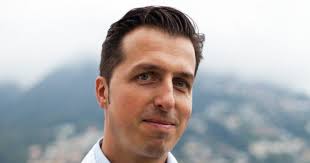 Lugano, professore ordinario e nove accademici in facoltà