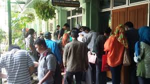 Check spelling or type a new query. Daftar Sekolah Peserta Ppdb Antre Di Warnet Okezone News
