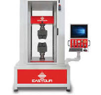 Máquina universal para pruebas de tracción, compresión, flexión