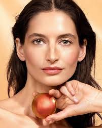 Sue Diaz's Instagram, Twitter & Facebook