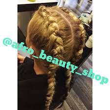 Oftmals ist eine chronische reizung der kopfhaut durch bestimmte inhaltsstoffe von shampoos, haargel oder haarfarben ursächlich für eine juckende kopfhaut. Cornrolls Cornrows