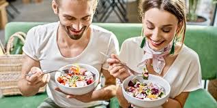 Consumare solamente alimenti senza scorie può essere utile anche come terapia per alcune malattie, ad esempio in caso di accentuato meteorismo o di enterocolite: Fibre Benefici Educazione Nutrizionale Grana Padano