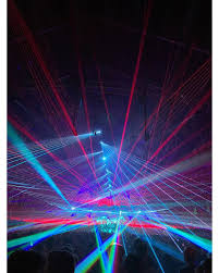 Een combiticket voor het volledige festivalweekend is met €215 tien euro duurder geworden. Pkp 19 Festival Lasershow Lasers Party Pkp Pukkelpop 2019 Lights Goals Photography Laser Show Festival Photography