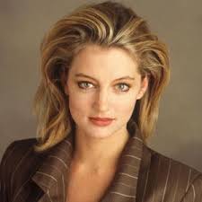 Cynthia Watros (American Actress) ~ Wiki & Bio with Photos