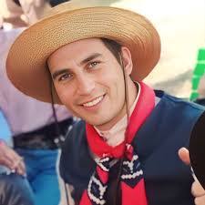 Eli Guajardo's Instagram, Twitter & Facebook